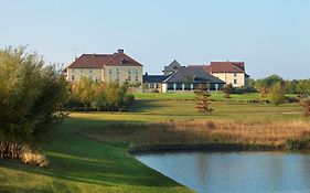 Campanile Val De France